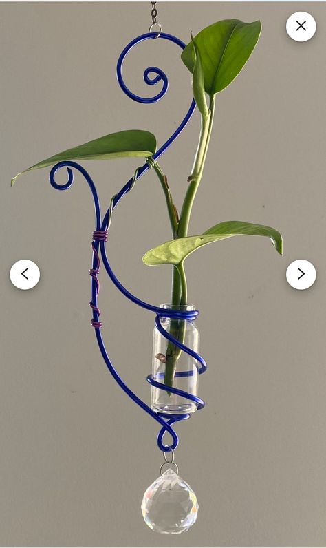 Glass Bottle Hanging Plant, Wire Wrap Plant Stake, Air Plant Wire Holder Diy, Copper Wire Plant Stakes, Stained Glass Plant Propagation, Copper Plant, Air Plant Garden, Glass Bead Crafts, Garden Companion Planting