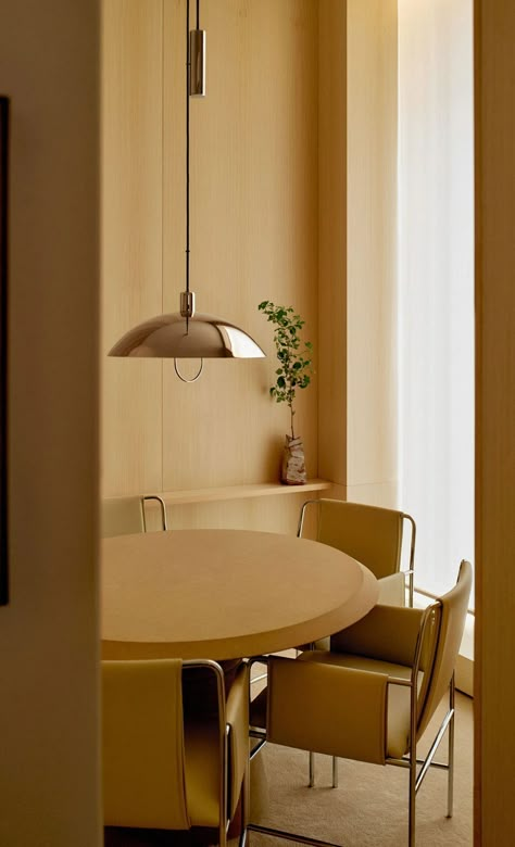 Halleroed Interior, Loft Dining Table, Pretty Interior Design, Office Studio Design, Modern French Interiors, Minimalism Room, Minimalism Bedroom, Work Lounge, Table Aesthetic