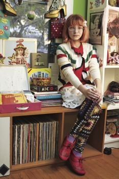 Tavi Gevinson Style Rookie, Rookie Magazine, Tavi Gevinson, Granny Chic, The New Yorker, Up Girl, New Yorker, Printed Leggings, Teen Fashion