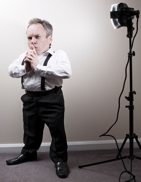 Warwick Davis Being Angry, Warwick Davis, Life Drawing Reference, Figure Reference, People Of Interest, Anatomy Study, Body Reference Poses, February 3, Learn Art