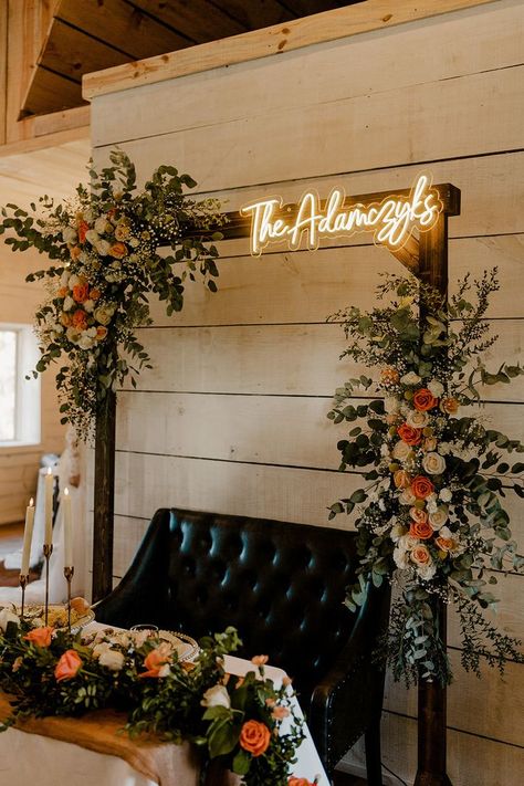 Wedding Head Table Lights, Diy Backdrop Wedding Head Table, Arch Backdrop Wedding Reception, Sweetheart Table Arch Backdrop, Head Table Backdrop With Neon Sign, Love Seat Wedding Head Table, Photo Ops Wedding, Head Table Wedding Decorations Rustic Country Chic, Head Table Arch Backdrop