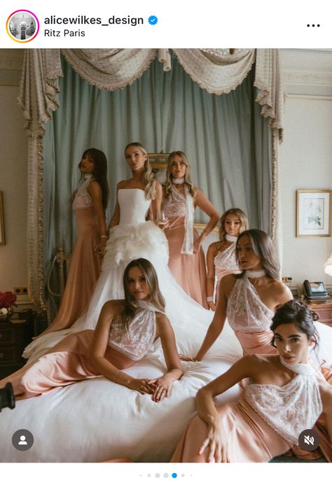 Bridesmaid Poses, Bridal Wardrobe, Bridesmaids Photos, Bridal Party Photos, Bride Getting Ready, Wedding Party Photos, Wedding Dress Couture, Modern Bridal, Wedding Shots