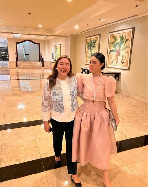 Filipiniana Dress Traditional, Modern Filipiniana Outfit Classy Pants, Filipina Outfit, Filipiniana Dress Modern Simple, Filipiniana Dress Modern Philippines, Filipiniana Dress Modern, Filipiniana Outfit, Filipino Costume, Filipiniana Top