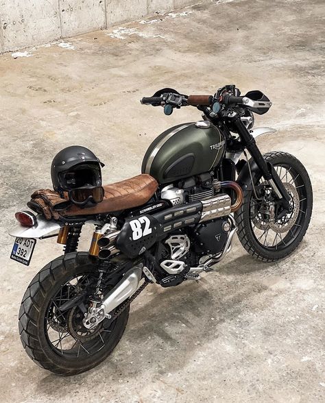 Triumph Scrambler Custom, Triumph 1200, Bobber Scrambler, Adventure Bike Motorcycles, Harley Davidson Scrambler, Motorcycle Artwork, Scrambler Custom, Cafe Bike, Triumph Scrambler