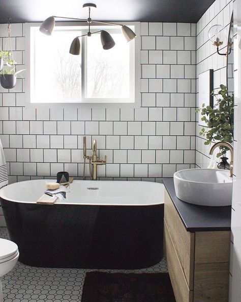 Lindi / Love Create Celebrate (@love_create_celebrate) • Instagram photos and videos January Organization, Diy Wall Tile, Ceramic Bathtub, Black Tub, Bathroom Transformation, Diy Toilet, Diy Tile, Black Ceiling, Trendy Bathroom