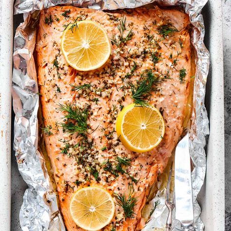 Baked Sockeye Salmon Recipe {Lemon Garlic Butter} - The Big Man's World ® Sockeye Salmon Recipes, Salmon In Foil Recipes, Seared Salmon Recipes, Lemon Garlic Butter Sauce, Little Sunny Kitchen, Salmon In Foil, Garlic Butter Salmon, Sunny Kitchen, Butter Salmon