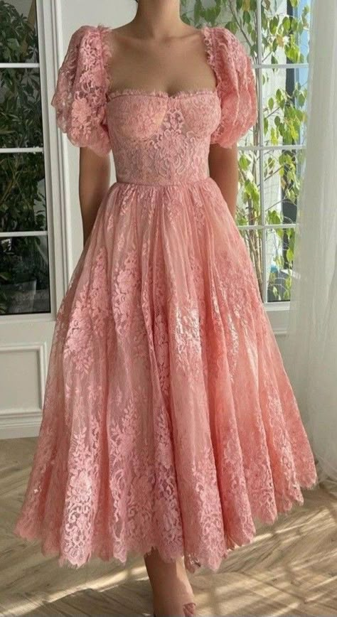 Elegant Dresses Classy, Floral Party, Fairytale Dress, Styl Boho, Modest Fashion Outfits, Mode Inspo, Glam Dresses, Evening Dresses Prom, Fancy Dresses