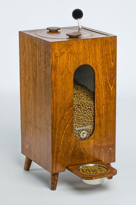 Kibble storage and dispenser system. Modern Dog Feeder, Dog Kibble, Wood Projects That Sell, Wood Dog, Dog Feeder, Safe Cleaning Products, Designer Dog, Modern Dog, Storage Bin