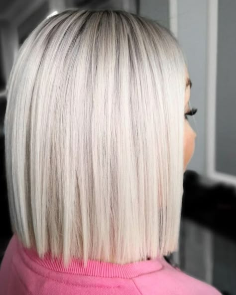 Icy Blonde Hair, Dark Roots Blonde Hair, Ombré Hair, Brown Blonde Hair, Platinum Blonde Hair, Balayage Highlights, Platinum Blonde, Blonde Hair Color, White Hair