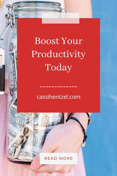 Discover effective strategies in the world of productivity and project management that can transform how you work. From organizing your tasks to prioritizing your projects, our tips will help you create an efficient workflow. Unlock breakthrough techniques, such as time-blocking and task batching, that make a real difference in your daily routine. So whether you're running a team or managing your own tasks, we provide resources that match your needs perfectly. Don’t let overwhelm steal your time; implement these ideas now! Task Batching, Business Process Management, Project Management Tools, Time Blocking, Task Management, Digital Asset Management, Business Operations, Project Plans, Time Management Tips