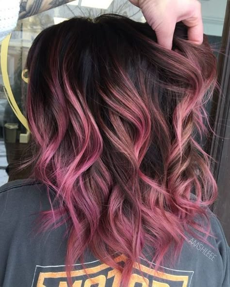 Amazing Ombré Hairstyle Inspirations for Medium Length Hair - Hair Color Trends Pastel Pink Hair Color, Blond Ombre, Short Ombre Hair, Pastel Pink Hair, Multi Colored Hair, Hair Color Purple, Hair Color Pink, Trendy Hair Color, Short Hair Color