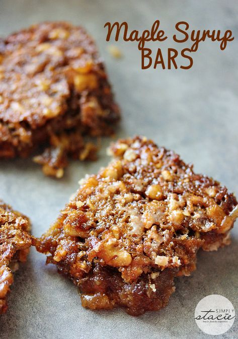 Maple Syrup Bars ~ I love the taste of real maple syrup! These bars are addicting. Cake Bars Recipe, Easy Bar Recipes, Maple Recipes, Maple Syrup Recipes, Butter Tarts, Syrup Recipe, Köstliche Desserts, Cookie Desserts, Sweets Desserts