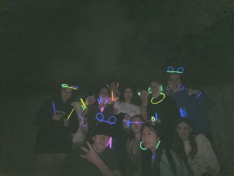 friends, night, glow sticks, polaroid Glowstick Party Aesthetic, Wedding Glow Stick Display, Glow Sticks Aesthetic, Glow Stick Party Aesthetic, Light Up Glow Sticks Wedding, Neon Glow Sticks, 90s Girl, Glow Sticks, 13th Birthday