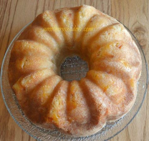 Peach Pound Cake, Peach Pound Cakes, Southern Peach Cobbler, Bundt Pans, Peach Desserts, Peach Cake, Peach Cobbler Recipe, Peach Recipe, Cobbler Recipes