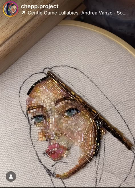 Bead Portrait, Bead Mosaic, Designer Knitting Patterns, Tambour Beading, Hand Embroidery Kits, Bead Embroidery Tutorial, Hand Embroidery Art, Dope Art, Embroidery Jewelry