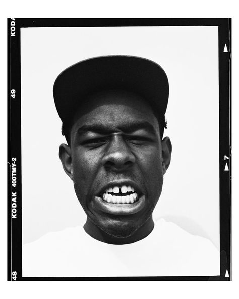 History Of Hip Hop, Yearbook Themes, Hip Hop Art, Shooting Photo, Hip Hop Culture, Iconic Photos, Tyler The Creator, White Photo, Jay Z