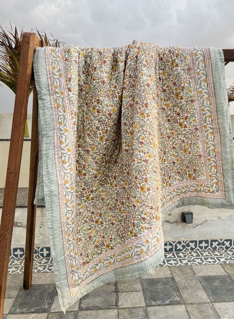 Reversible Quilt Soft Cotton Quilt Hand Block Print Quilt Floral Print Soft Cotton Quilt 100% Cotton Comforter, Handmade Quilt ,kantha Quilt - Etsy Linen Quilt Cover, Stillwater Quilt, Duvet And Quilt Combo, Trendy Quilts, Wildflower Quilt, Cozy Beds, Embroidery Quilt, Orange Quilt, Cottage Quilt