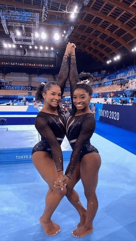 Xcel Silver Gymnastics, Gymnastics Aesthetic Girl, Gymnastics Team Pictures, Simone Biles Instagram, Gymnastics Aesthetic, Gymnastics Wallpaper, Olympic Podium, Team Usa Gymnastics, Jordan Chiles