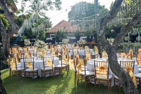 Property Wedding, Airbnb Business, Smallest Wedding Venue, Ten Ten, Investing Tips, Venue Rental, Wedding Venue Decorations, Venue Decor, Charming Garden