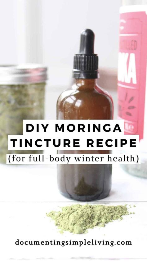 Moringa is packed with vitamins, minerals, and antioxidants. This moringa tincture recipe uses two ingredients and is a convenient way to preserve and consume all of the healthy benefits of moringa. How To Take Moringa Powder, How To Make Moringa Oil, Rosemary Tincture Benefits, Moringa Recipes Powder, How To Use Moringa Powder, Medicinal Syrups, Wormwood Tincture, Homemade Tinctures, Moringa Powder Recipes