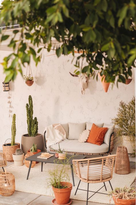 Clean Mexican Aesthetic, Modern Mexican Decor, Modern Mexican Home, Mexican Hacienda, Article Furniture, Desert Decor, Modern Mexican, Mexican Home Decor, Mexican Home