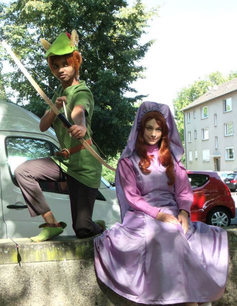 DIY Fox Robin Hood Halloween Couple Costume Idea 4 Maid Marian Disney Costume, Maid Marian Cosplay, Fox Robin Hood, Maid Marian Costume, Robin Hood Halloween, Robin Hood Kostüm, Robin Hood Halloween Costume, Robin Hood And Maid Marian, Cosplay Robin