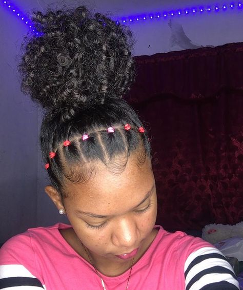 Rubber Band Hairstyles On Natural Hair, Rubber Band Bun Hairstyles, Natural Hair Styles With Rubber Bands, Natural Rubber Band Hairstyles, Cute Rubber Band Hairstyles Black, Little Rubber Bands Hairstyles, Natural Hairstyles For Black Women Rubber Bands, Hairstyles With Small Rubber Bands, Rubber Band Hairstyles Natural Hair Puff