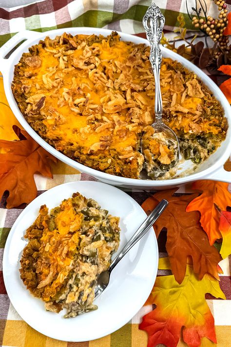 Can't decide between green bean casserole and stuffing for your holiday side dish? Why not try the best of both worlds with Green Bean Stuffing Casserole! This recipe combines the classic green bean casserole with a savory stuffing topping. Green Bean Casserole With Stuffing, Green Bean Recipes Casserole, Green Bean Stuffing Casserole, Stuffing Casserole Recipes, Factor Recipes, Leftover Green Beans, Sage And Onion Stuffing, Classic Green Bean Casserole, Holiday Side Dish