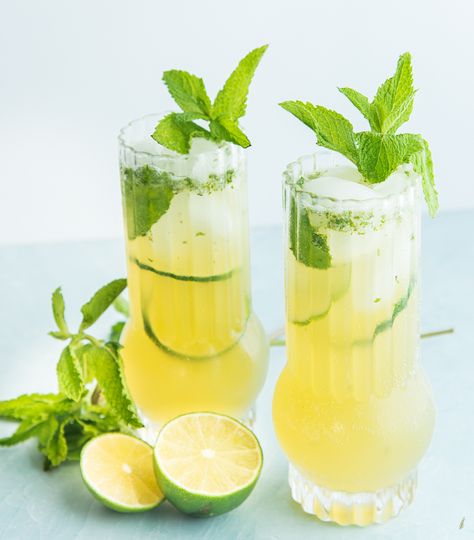 Puerto Rican Mojitos Puerto Rican Drinks Alcohol, Puerto Rico Drinks, Best Rum For Mojitos, Porch Drinks, Orange Mojito, Puerto Rican Rum, Friends Recipes, Good Rum, Specialty Drinks