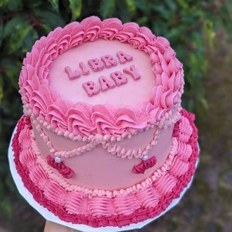 C.R.E.A.M on Instagram: "It's ✨ Libra ✨ season! ✌️ And we've got cakes to suit every budget. Website coming soon... 🍰🍰🍰" Libra Birthday Cake Ideas, Libra Cupcakes, Libra Birthday Outfits, Libra Season Cake, Libra Szn Cake, Libra Season Is Coming, Libra Baby Cake, Libra Cake Ideas, Round Cake Ideas