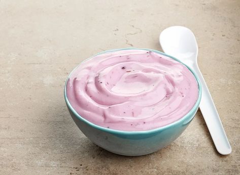 Pink Yogurt, Zero Belly Diet, Healthy Weight Gain Foods, Yogurt Flavors, Eat This Not That, Cholesterol Diet, Healthy Weight Gain, Healthy Diet Tips, No Sugar Foods