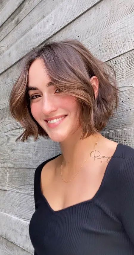 50 Short Hairstyles That Looks so Sassy : Textured Modern Bob Haircut Female Haircuts Short, Short Haircuts For Thick Hair Round Face, Cute Short Hair Cuts For Women, Short Womens Haircuts 2022, Short Haircuts Thick Hair, Feminine Short Hairstyles, Female Short Haircut, Braided Mohawk Black Hair, Feminine Short Haircuts