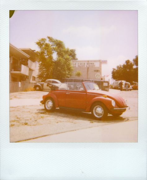 https://flic.kr/p/sJ4U6R | TC's Old V-Dub Home | my first Polaroid 600 photo Old Polaroid Pictures, Polaroid 600 Pictures, Vintage Polaroid Pictures, Car Polaroid, Old Polaroid, Retro Polaroid, 60s Photos, Nostalgic Photos, Room Collage