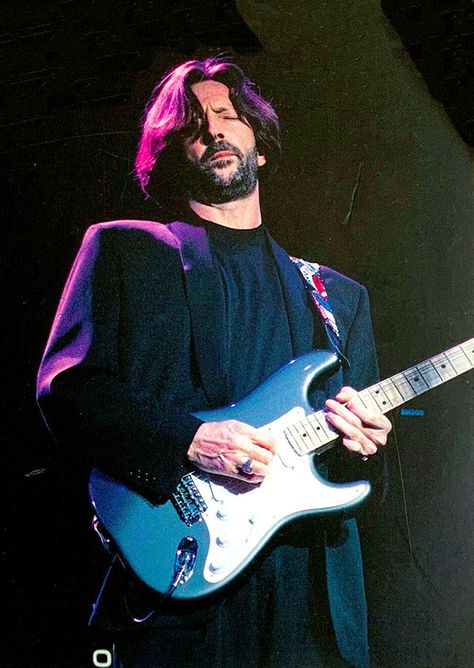 Eric Clapton Guitar, Eric Clapton Slowhand, Derek And The Dominos, Rock N Roll Art, The Yardbirds, Rock Guitarist, Music Images, Guitar Hero, Eric Clapton