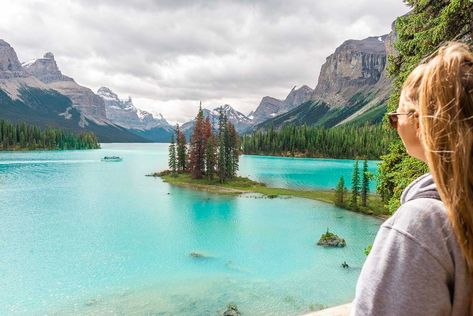 8 BEST Things to do at Maligne Lake, Jasper, Canada Jasper National Park Canada, Jasper Canada, Interesting Things To Do, Jasper Alberta, Maligne Lake, Fraser River, Jasper National Park, Western Canada, Canadian Rockies