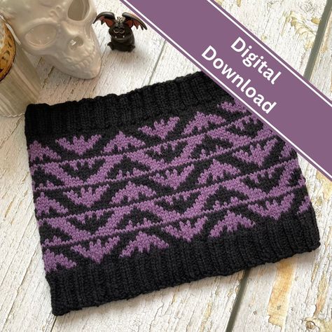 A knitting pattern for a beautiful gothic themed bat cowl, ideal to knit as gifts. An aran / worsted cowl, inspired by traditional Norwegian knitting charts. Host means Autumn / Fall in Norwegian. This pattern is knit in Sport / Aran / Worsted weight yarn to a gauge of 24 sts and 26 rows = 4 inches / 10cm in colourwork in the round. Finished measurements are 23 inches / 58.5 cms in circumference, 8.5 inches / 21.5 cms high.  Yardage approx: Main Colour -  45g (259m / 283y) in Holst Supersoft Con Bat Knitting Pattern, Alternative Knitting Patterns, Gothic Knitting Patterns, Goth Knitting Pattern, Goth Knitting, Knotting Patterns, Halloween Knitting, Stranded Knitting Patterns, Fair Isle Chart