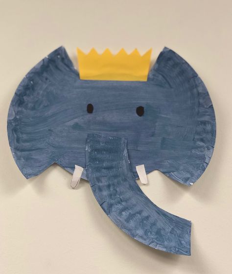 Elephant Art For Toddlers, Elephant Paper Plate Craft, Elephant Crafts For Toddlers, Elephant Crafts For Preschool, Craft With Paper Plates, Elephant Craft, Craft With Paper, Plate Crafts For Kids, Paper Plate Craft