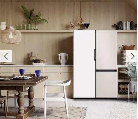 Kitchen With Free Standing Fridge, Free Standing Fridge In Kitchen, Danish Kitchen Design, Samsung Bespoke Fridge, Free Standing Fridge, Fridge In Kitchen, Kitchen Shelf Design, Unfitted Kitchen, Lux Decor