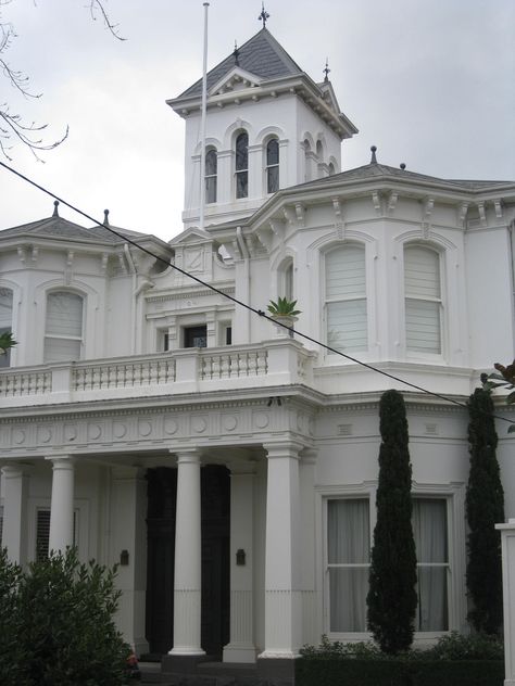 Chastelton, Victorian Italianate mansion - Toorak, Victoria White Gothic, Melbourne Suburbs, Victorian Mansion, Abandoned Cities, White Victorian, Victorian Architecture, Gothic House, Victorian Gothic, Bay Window