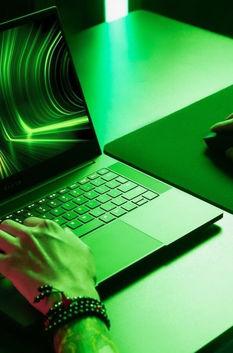 Razer Blade 14 AMD gaming laptop boasts a compact 14-inch screen with an AMD processor Check more at https://allthenews.website/razer-blade-14-amd-gaming-laptop-boasts-a-compact-14-inch-screen-with-an-amd-processor/ Razer Laptop, Gaming Gadgets, Laptop Aesthetic, Razer Blade, Gaming Laptop, Gaming Laptops, The First, Gadgets, Gaming