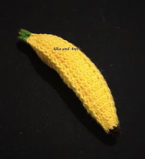 Banana Crochet Pattern Free, Crochet Banana Pattern Free, Banana Crochet, Crochet Banana, Banana Pattern, Crochet Fruit, Fruit Dishes, Crochet Food, Variety Of Fruits