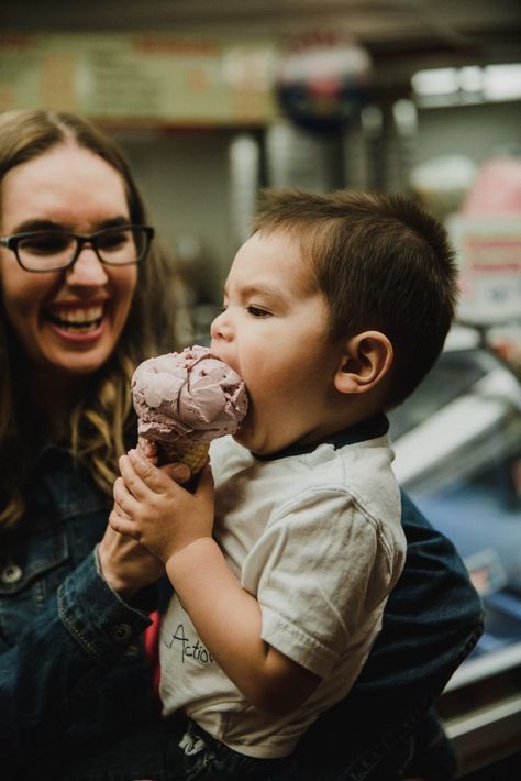 Photo of a boy eating an ice cream cone at Pier 57 in Seattle waterfront #pier57 #icecream #icecreamcone #visitseattle #seattlewithkids People Eating Ice Cream, Kids Eating Ice Cream, Seattle With Kids, Ice Cream Eating, Ice Cream Pictures, Eating Photography, Ice Cream Photography, Seattle Waterfront, Matcha Ice Cream