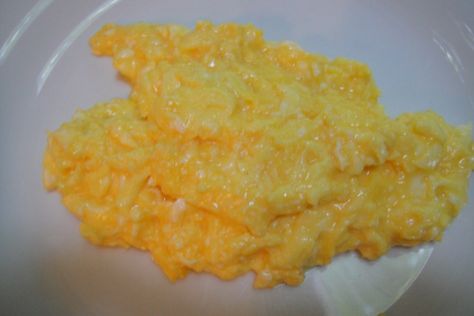 Cheesy Egg Recipes, Scrambled Eggs With Cheese, Egg Waffle, Scrambled Eggs Recipe, Cheesy Eggs, Hashbrown Recipes, Copykat Recipes, Waffle House, Eggs Recipe