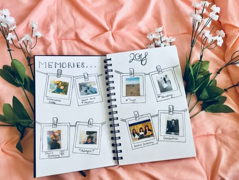 // Favorite memories🌼 // Journal Memories Collage Ideas, Notebook Of Memories, Memory Journal For Best Friend, Journal Ideas For Bestie, Aesthetic Memory Book Ideas, Photo Album Birthday Gift, Diy Scrapbook Ideas For Boyfriend, Scrapbook Journal For Best Friend, Friendship Album Ideas