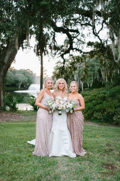 Small bridal party: http://www.stylemepretty.com/little-black-book-blog/2015/02/16/enchanting-elegance-at-legare-waring-house/ | Photography: Clay Austin - http://www.clayaustinphotography.com/ Bridal Party Shoes Bridesmaids, Small Bridal Party, Small Bridal Parties, Bridal Party Photography, Wedding Photography Bridal Party, Bridal Party Poses, Small Wedding Party, Bridal Parties Pictures, Rustic Wedding Photography