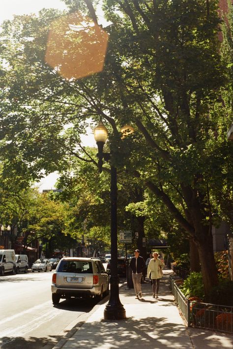 Chicago Old Town, Film Photography 35mm Pentax K1000 Pentax Film Camera, Chicago Old Town, Point And Shoot Film Photography, Chicago Film Photography, 35 Mm Film Photography Aesthetic, Pentax K1000 Photography, Street Film Photography, Film Photography Street, Old Town Aesthetic