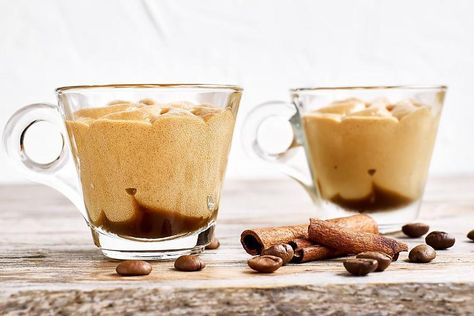 No Bake Cappuccino Dessert, Italian Cappuccino Recipe, Coffee Mousse Recipe, Cappuccino Mousse, Spoon Desserts, Cappuccino Recipes, Cinnamon Cappuccino, Perfect Cappuccino, Cappuccino Recipe