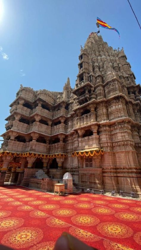 #Dwarka Dwarkadhish Temple, Temple