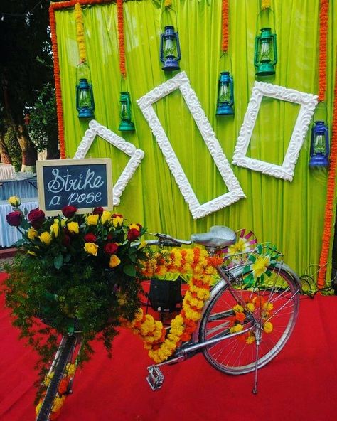 Simple & Stylish Decoration Ideas for Haldi Function - K4 Fashion Backdrop Ideas Indian, Wedding Backdrop Ideas, Mehendi Decor Ideas, Wedding Hall Decorations, Digital Ideas, Wedding Entrance Decor, Marriage Decoration, Camera Angles, Desi Wedding Decor