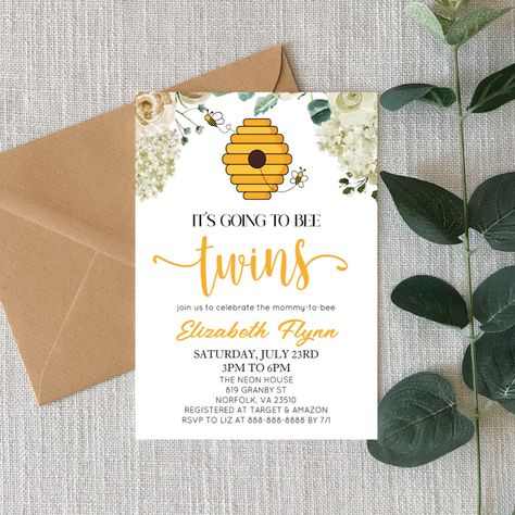 Twin Baby Sprinkle Ideas, Bee Baby Announcement, Honey Bee Baby Shower Invitations, Twin Baby Shower Theme, Bee Baby Shower Decoration, Honey Bee Theme, Bee Baby Shower Invitations, Honey Bee Baby Shower, Twins Baby Shower Invitations